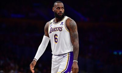 LeBron James says he returned sooner because of Lakers’ strong play