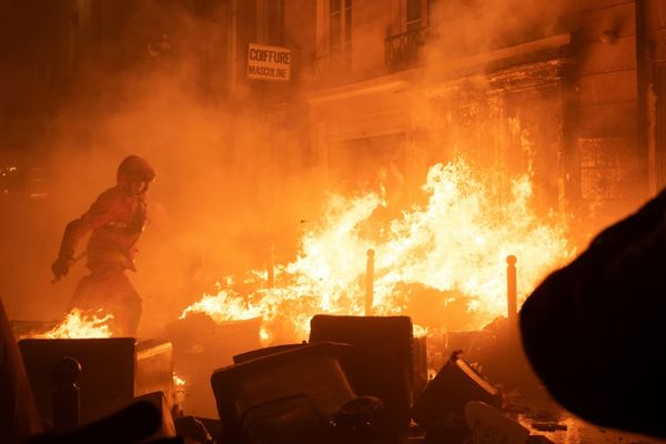 Macron defiant as France braces for fresh protest turmoil