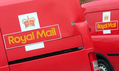 Royal Mail bosses threaten to declare insolvency as pay talks near collapse