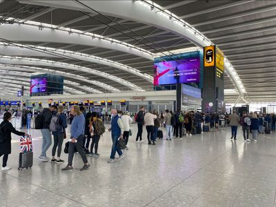 British Airways to cancel 32 flights a day over Easter weekend due to Heathrow strike