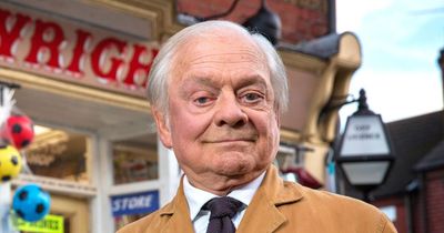 Sir David Jason has a daughter, 52, he never knew existed