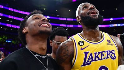 LeBron James Was Not Happy With Bronny’s Dunk Contest Score