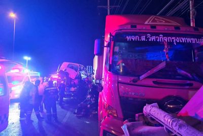 Trailer trucks crash, 3 killed, child survives
