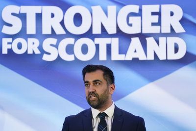 Yousaf has ‘power to govern’ Scotland without election, says campaign manager