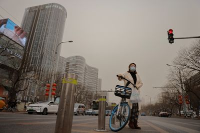 China's industrial recovery and warm weather drive Q1 smog surge - ministry