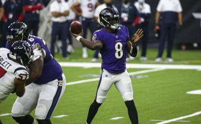 Laremy Tunsil invites Lamar Jackson to QB the Texans