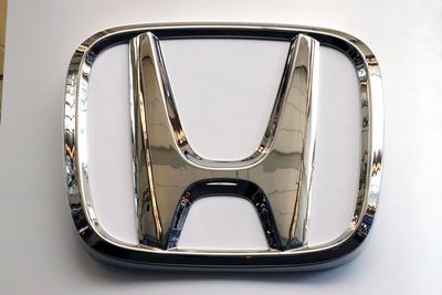 Honda recalls more than 330,000 vehicles due to mirror issue