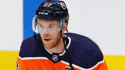 Connor McDavid Becomes First Oilers Player With 140 Points Since Gretzky