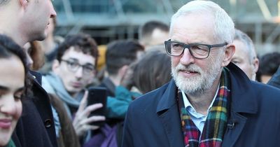 Nottingham MP says banning Jeremy Corbyn from standing for Labour is 'attack on democracy'