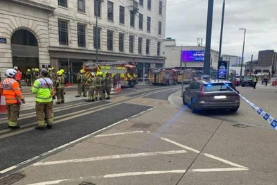 Fire crews probing spillage of unknown substance after court building sealed off