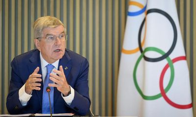 Russian and Belarus athletes should be allowed to compete as neutrals, says IOC