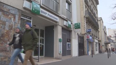 French prosecutors raid banks in tax fraud case