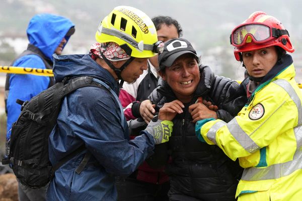 Girl's body pulled from Ecuador landslide, raising toll to 8