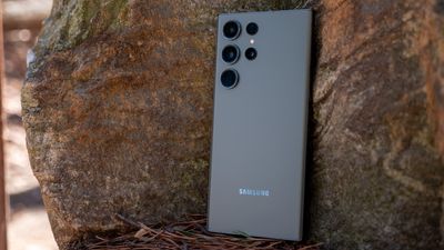 Galaxy S23 drop test shows the effect of using sustainable materials