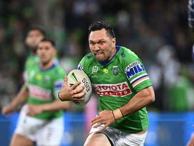 'Filthy' Raider Rapana plans to keep nose clean