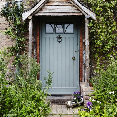 Small front garden ideas - 10 inspirational ways to make a great first impression