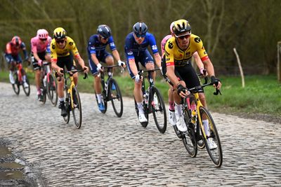 As it happened - Laporte doubles up on the cobbles at Dwars door Vlaanderen