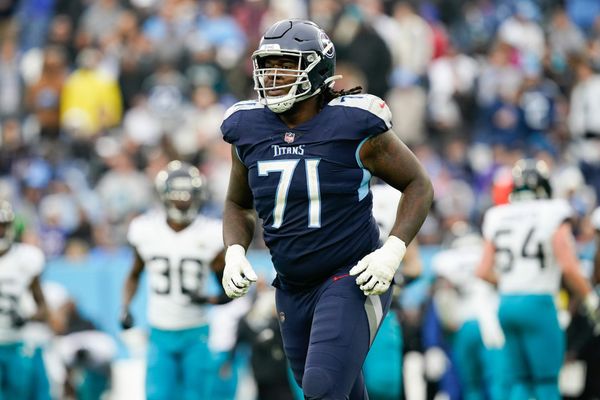 Titans To Sign OL Jamarco Jones To Two-Year Deal 