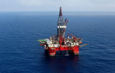 US to auction Gulf of Mexico oil under climate compromise