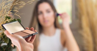 Make up artist shares 'genius' bronzer hack so you don't look orange