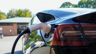 3 Top Electric Vehicle Stocks to Buy, According to Wall Street Analysts