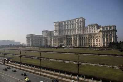 Romanian senate decriminalises some graft offences, decision not final