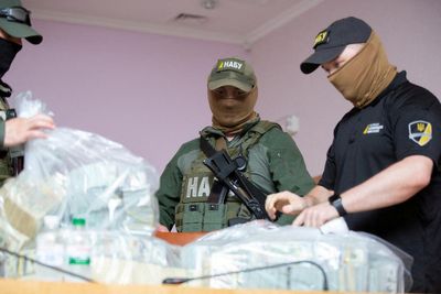 West can help Ukraine crack down on graft, anti-corruption prosecutor says