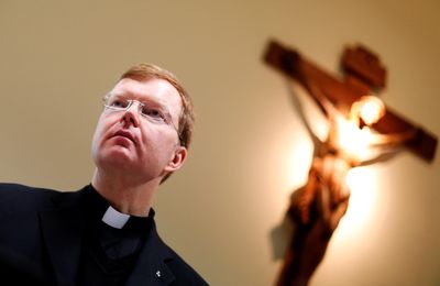 Top expert resigns from Vatican committee against child sex abuse