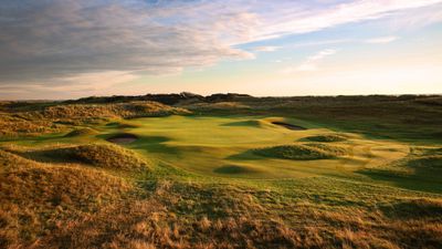 Portmarnock Golf Club: Red and Blue Course Review, Tee Times and Key Info