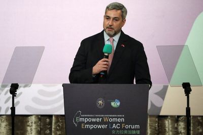 CIA deputy director meets Paraguay's Abdo in rare visit