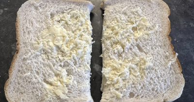 Father slammed by mum over 'sad' looking cheese sandwich he made for daughter