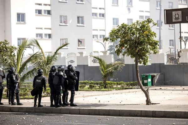 Senegal police clash with students in Dakar