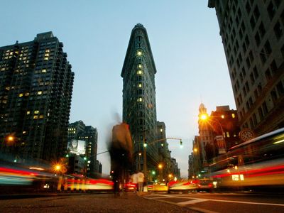 Man who bid $190m for New York City’s iconic Flatiron Building has yet to pay