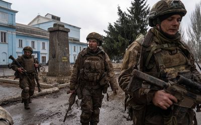 Russia makes progress in frontline city of Bakhmut