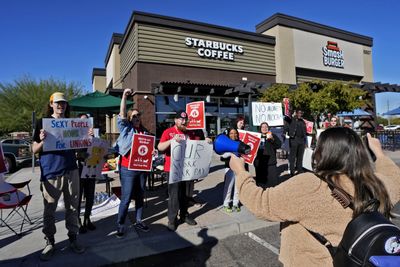 Starbucks ex-CEO jostles with Bernie Sanders over anti-union push
