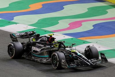 Mercedes sees 'promising' signs ahead of Australia F1