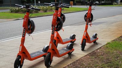 Private e-scooters permitted on Victorian roads in major changes to trial program