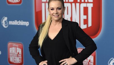 Melissa Joan Hart says she helped ‘tiny kids’ flee Nashville mass shooting