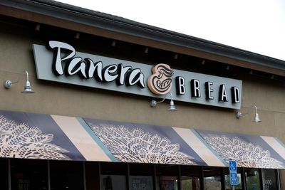 Panera to adopt palm-reading payment systems, sparking privacy fears