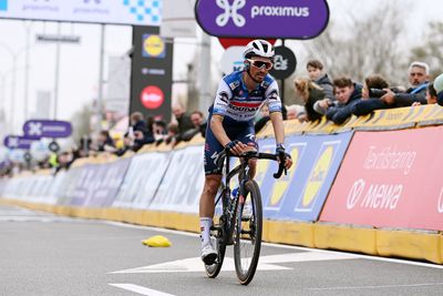 Alaphilippe adds two hours to Dwars door Vlaanderen in race for Flanders form