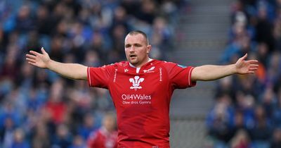 Scarlets v Brive team news as Wales captain returns for European clash along with stalwart