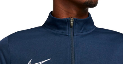 Shoppers flock to buy Nike tracksuit that's only £37 with discount code