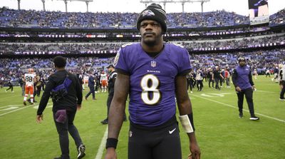 Lamar Jackson Didn’t Empower Himself by Being His Own Agent. He Forfeited an Edge.