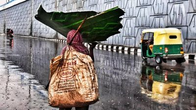 22 flights diverted due to bad weather in Delhi