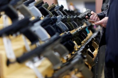 Gun injuries sending more Americans, especially kids, to emergency rooms -study