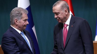 Turkey clears the way for Finland to join NATO