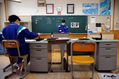 Last students graduate: School closures spread in ageing Japan