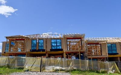 Major home builder Porter Davis collapses, leaving jobs in limbo