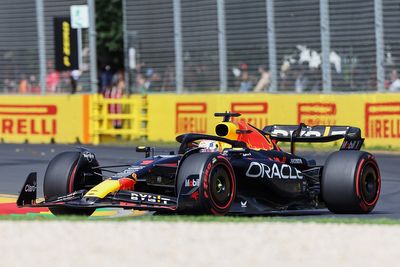 F1 Australian GP: Verstappen leads Hamilton in twice red-flagged first practice