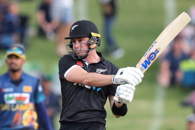 Young hits 86 as New Zealand beat Sri Lanka 2-0 in ODI series